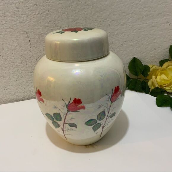 Vintage Handpainted floral Glass Vase and lid - Picture 3 of 11